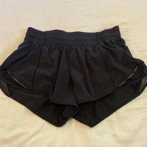 Lulu lemon hottie hot shorts